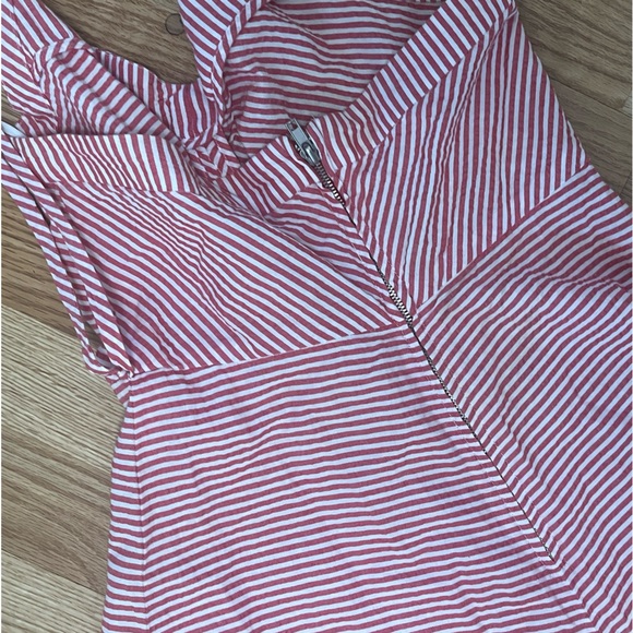 Marc Jacobs - Red & White Striped Seersucker Halter A-Line Dress - Picture 6 of 9